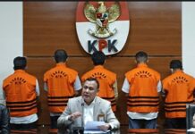 Catatan dari Peringatan Hari Anti Korupsi Sedunia, Fenomena Korupsi Tujuh Pasangan Kakak-Adik