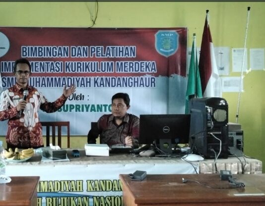 Enam Strategi Implementasi Kurikulum Merdeka