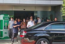 Presiden Joko Widodo Jenguk Cak Nun, Pernyataan Suami Novia Kolopaking Diungkit Netizen