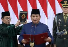 Mengucapkan Sumpah, Prabowo Subianto dan Gibran Rakabuming Raka Resmi Pimpin Republik Indonesia