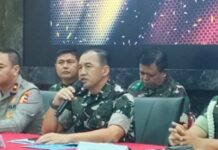 Inilah Respon TNI saat Diminta Kembali ke Barak oleh 17+8 Tuntutan Rakyat