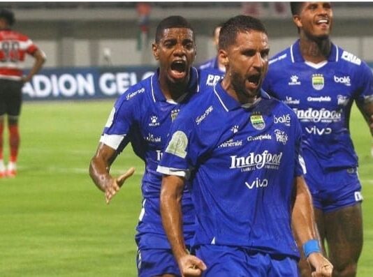 Hasil Madura United Vs Persib 1-4: Perkasa di Madura, Maung Tembus 3 Besar