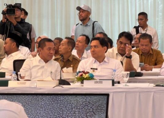 Menko Agus Yudhoyono: Permukaan Air Laut Naik Signifikan, Pesisir Pantai Indramayu Terancam